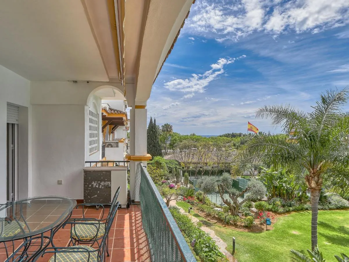 Apartment Hacienda Nagueles By Interhome Marbella
